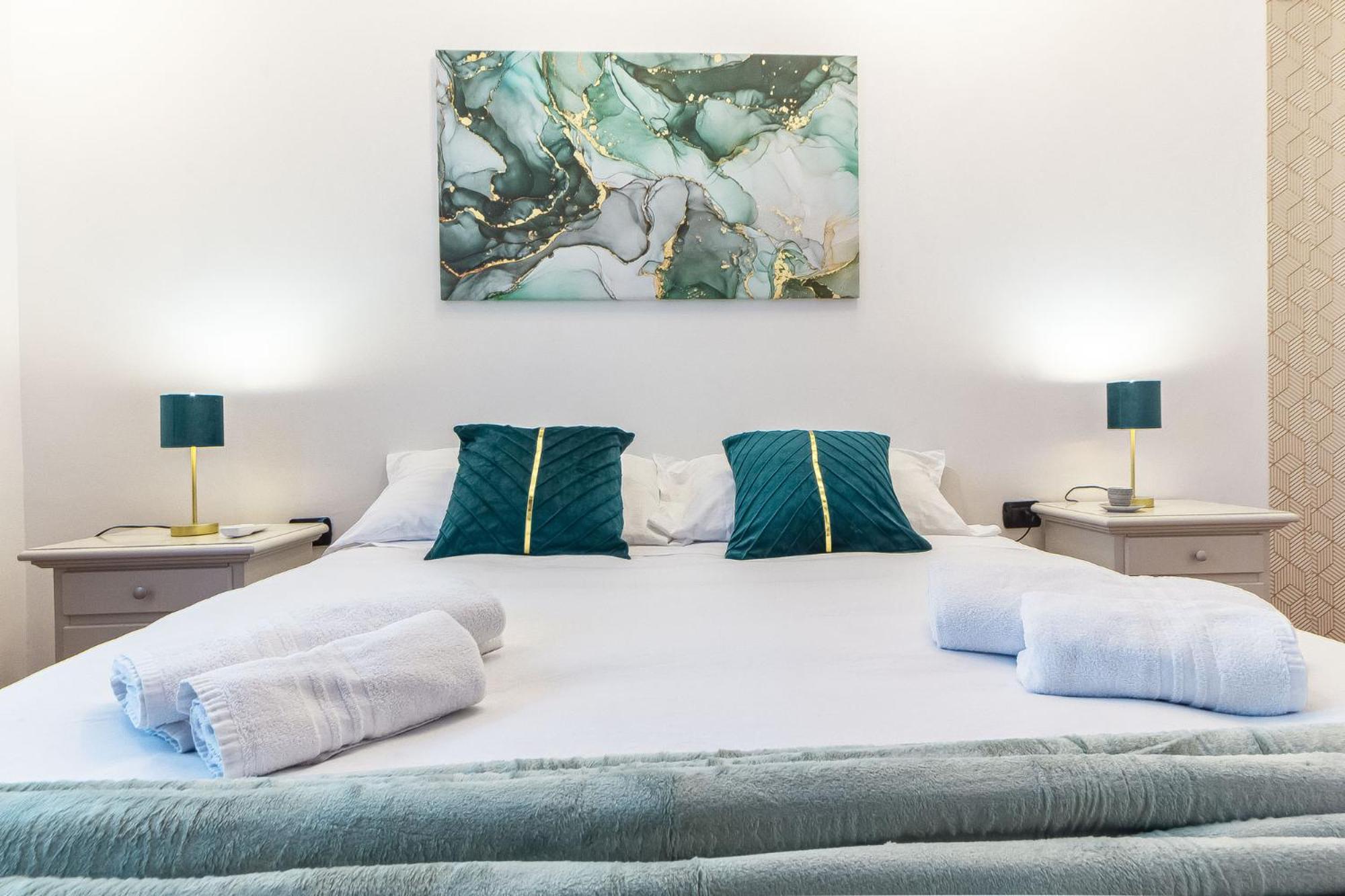 Exclusive Roth Apartments ساساري المظهر الخارجي الصورة
