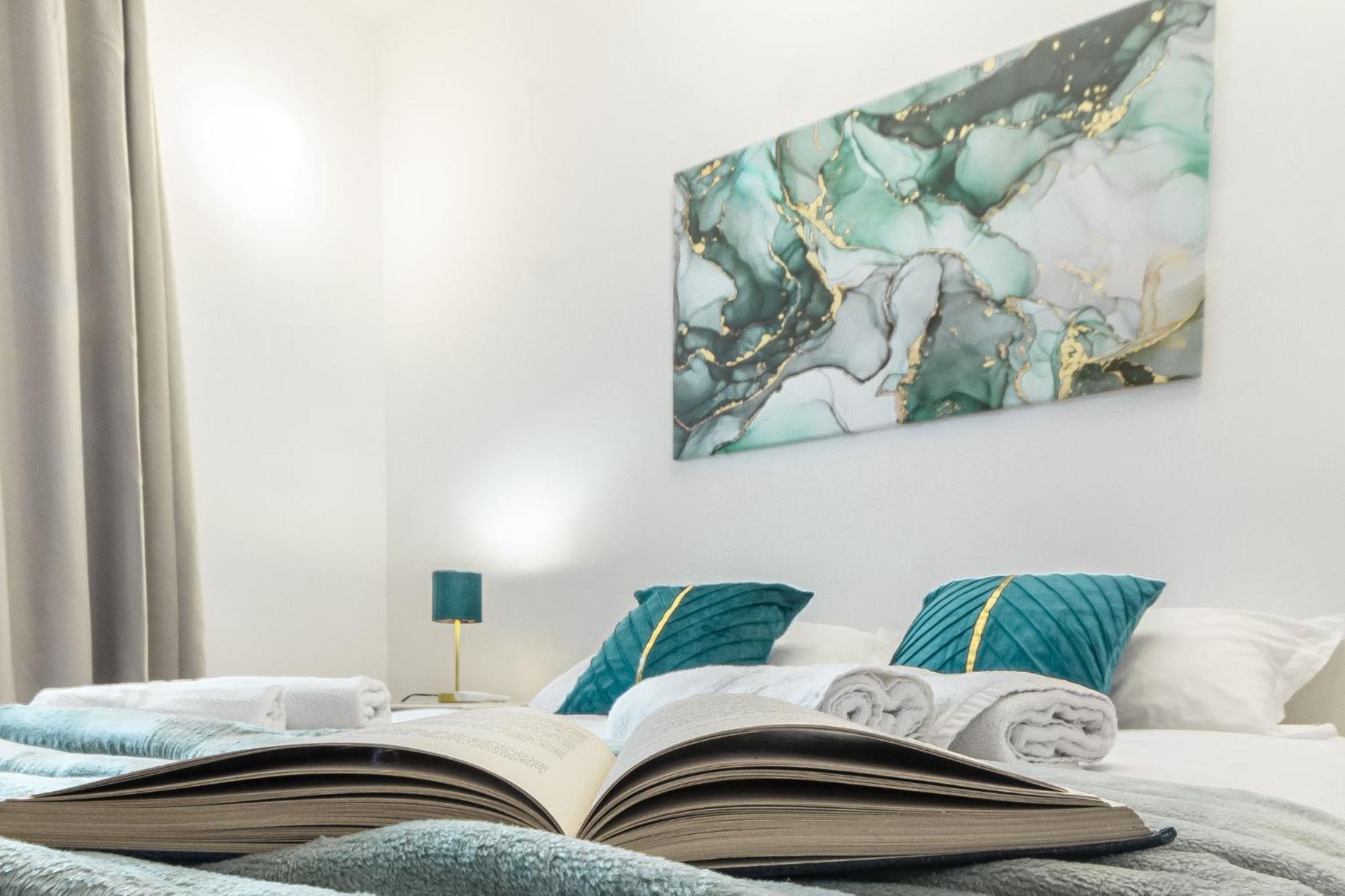 Exclusive Roth Apartments ساساري المظهر الخارجي الصورة