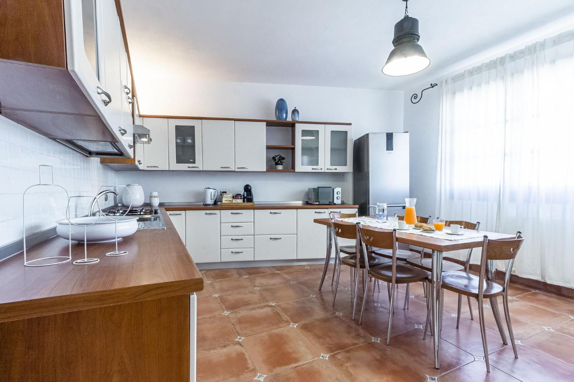Exclusive Roth Apartments ساساري المظهر الخارجي الصورة